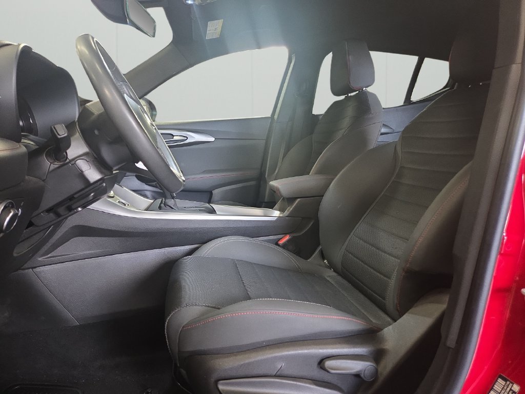 Used 2024 Dodge Hornet GT AWD/4WD image 14