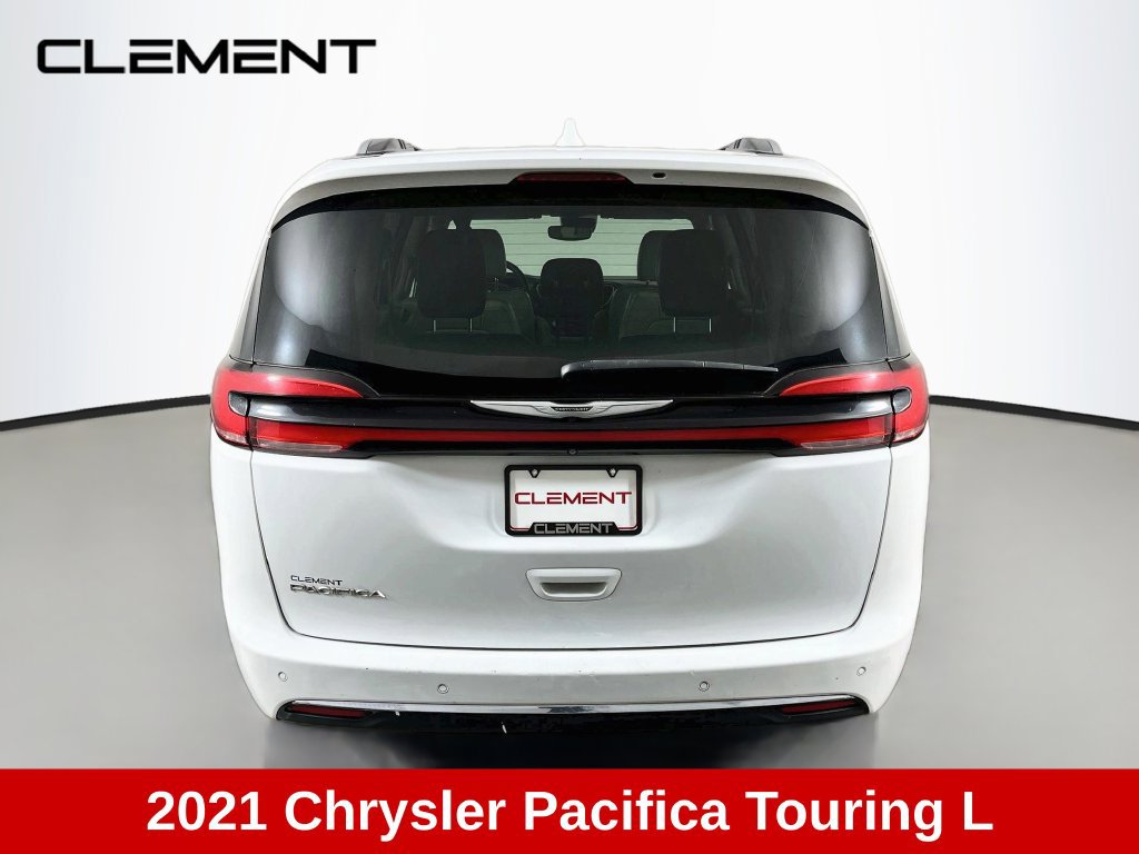 Used 2021 Chrysler Pacifica Touring-L FWD image 7