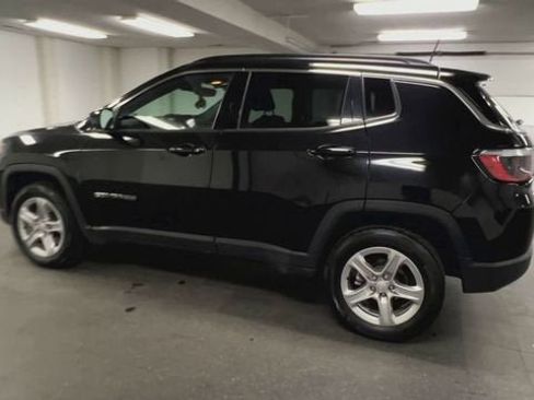 Used 2024 Jeep Compass Latitude AWD/4WD image 6
