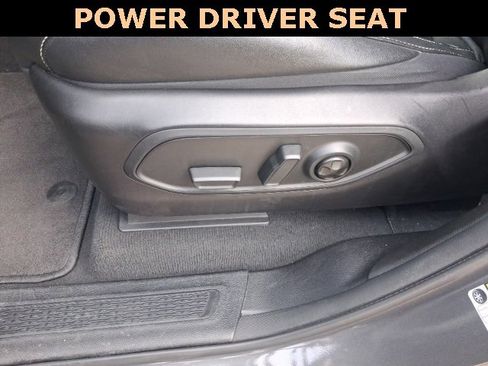 Used 2024 Jeep Grand Cherokee Limited 4xe image 13