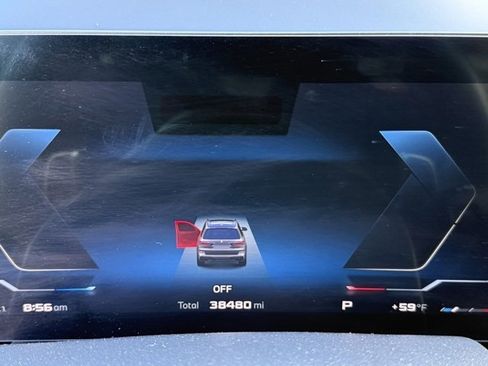 Certified 2024 BMW X7 M60i w/ Executive Package image 21