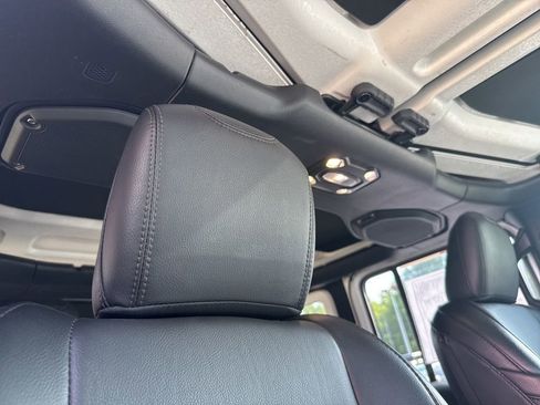 Used 2023 Jeep Wrangler Altitude image 70