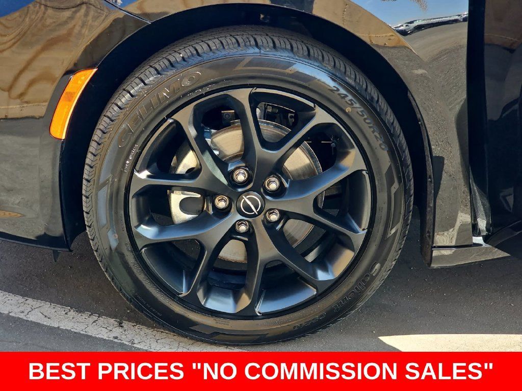 Used 2026 Chrysler Pacifica Limited w/ S Appearance Package FWD image 38