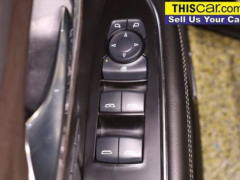 Used 2023 Buick Envision Avenir FWD image 36