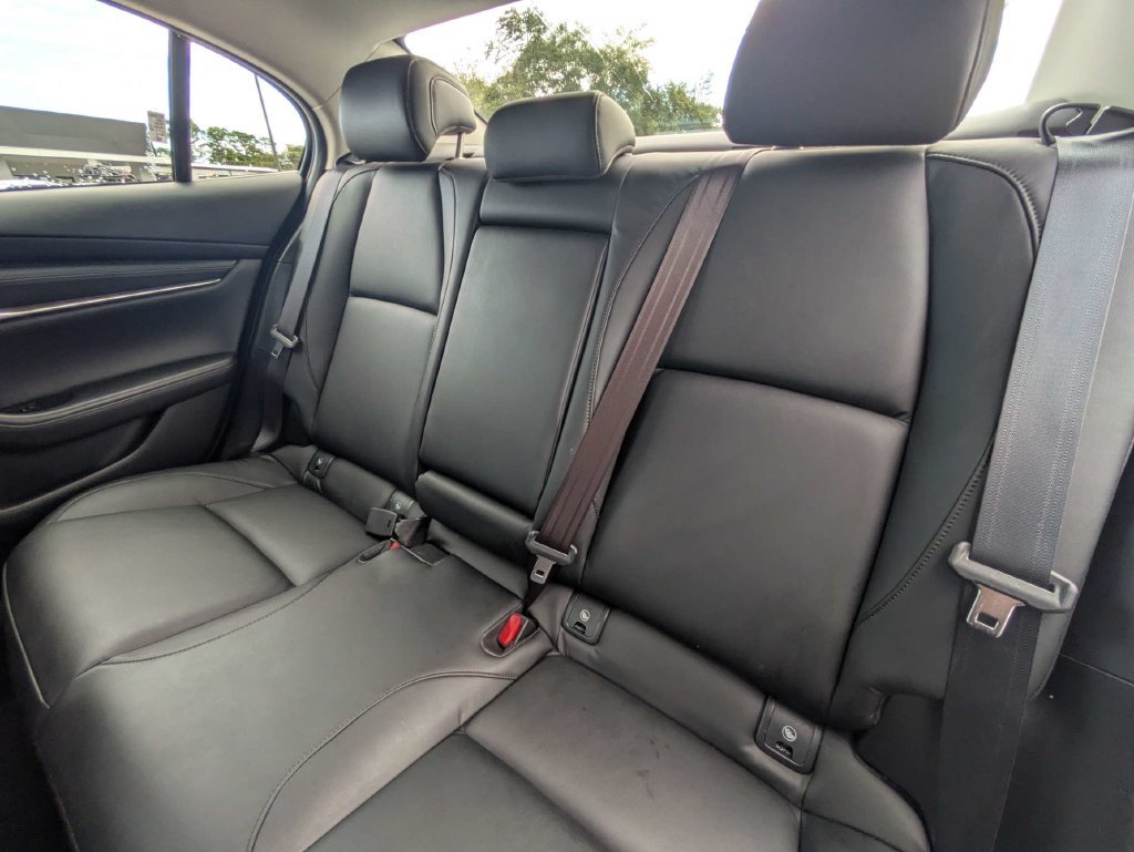 Used 2025 MAZDA MAZDA3 s FWD image 13
