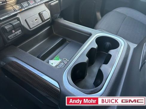 Used 2021 Chevrolet Silverado 1500 LT Trail Boss image 28