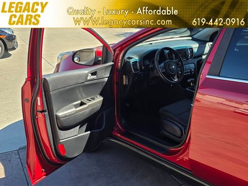 Used 2019 Kia Sportage LX image 44