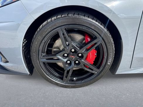 Used 2025 Chevrolet Corvette Stingray Coupe w/ Z51 Performance Package RWD image 10