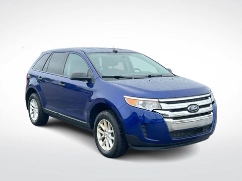 Used 2013 Ford Edge SE FWD image 2