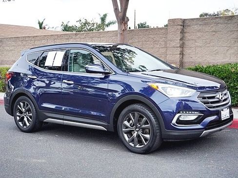 Used 2018 Hyundai Santa Fe Sport image 6