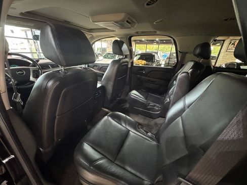 Used 2009 Chevrolet Tahoe LTZ RWD image 14