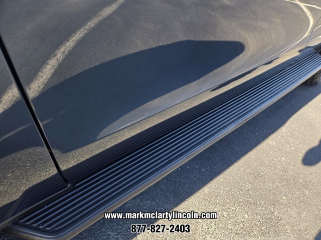 New 2027 Lincoln Navigator Premiere AWD/4WD image 7