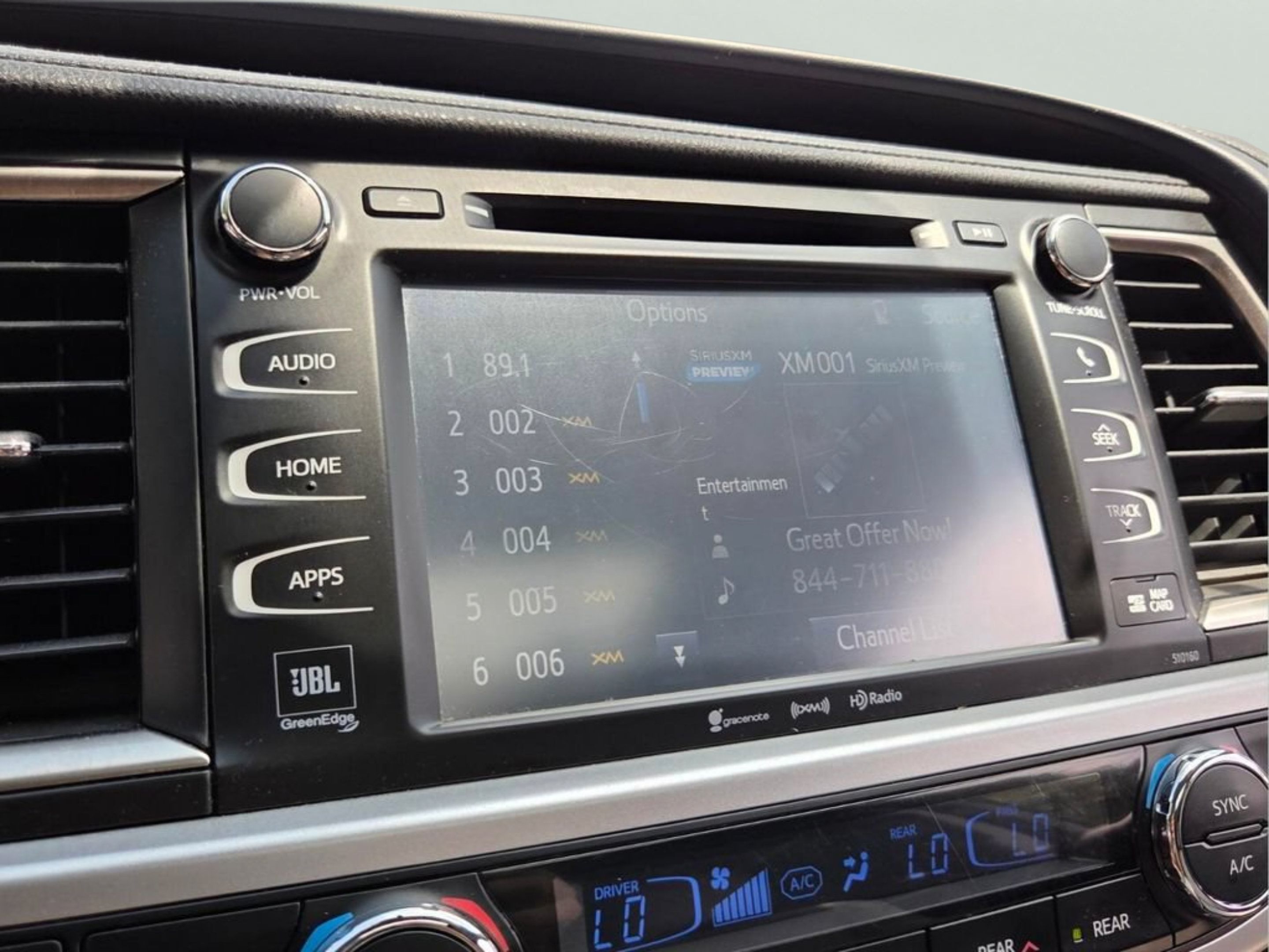 Used 2016 Toyota Highlander Limited AWD/4WD image 25