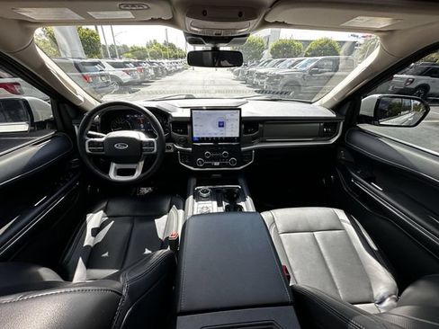 Certified 2023 Ford Expedition Max XLT AWD/4WD image 16