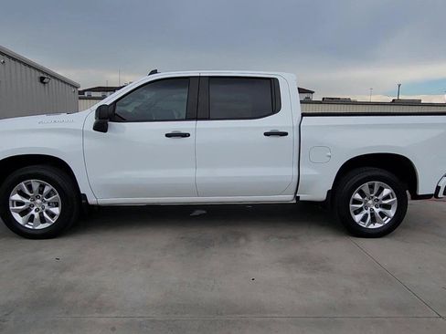 Used 2025 Chevrolet Silverado 1500 Custom RWD image 5