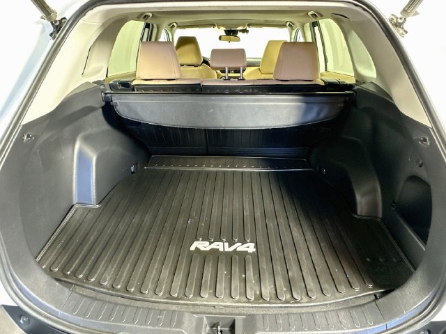 Used 2019 Toyota RAV4 XLE w/ Convenience Package AWD/4WD image 30