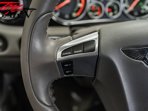 Used 2015 Bentley Continental GT image 28