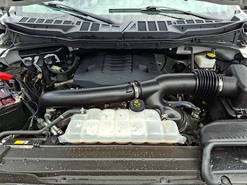 Used 2023 Ford F150 XLT AWD/4WD image 30