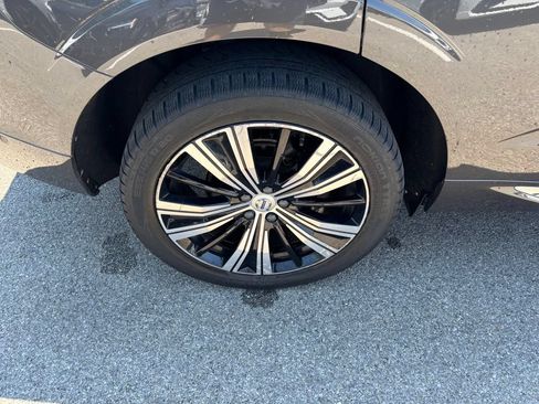 Used 2022 Volvo XC60 B5 Inscription w/ Advanced Package AWD/4WD image 35