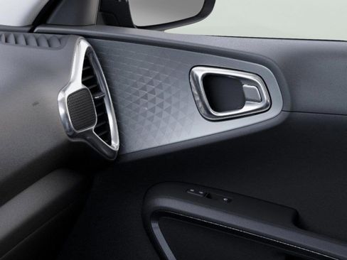 New 2025 Kia Soul LX image 25