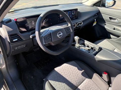 New 2026 Nissan Sentra SV FWD image 11