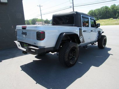 Used 2023 Jeep Gladiator Sport