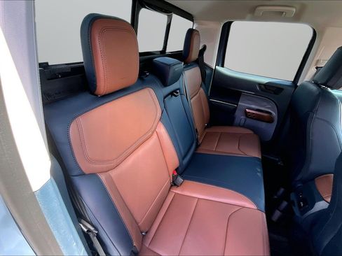 Used 2024 Ford Maverick Lariat w/ FX4 Off-Road Package AWD/4WD image 17