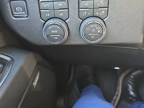 Used 2026 Chevrolet Silverado 1500 RST w/ Safety Package AWD/4WD image 18