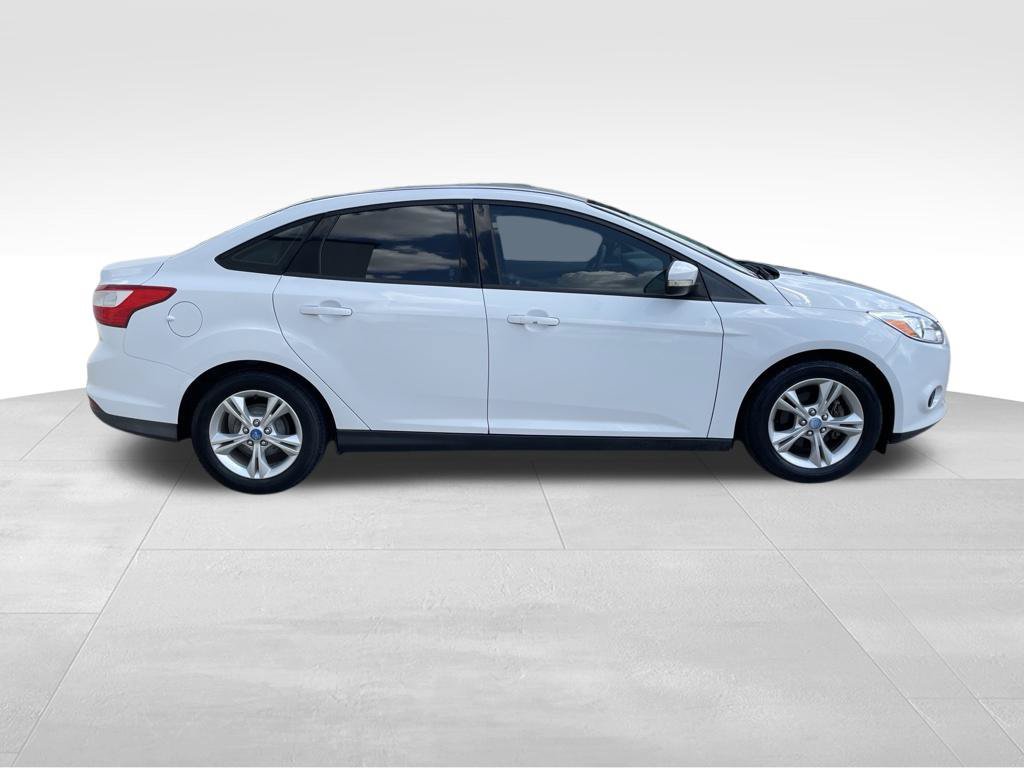 Used 2013 Ford Focus SE FWD image 4