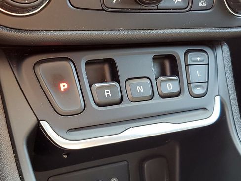 Used 2019 GMC Terrain SLE w/ Driver Convenience Package AWD/4WD image 25
