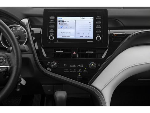 Used 2023 Toyota Camry LE w/ Convenience Package FWD image 7