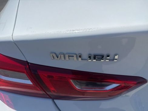 Used 2024 Chevrolet Malibu LT FWD image 30