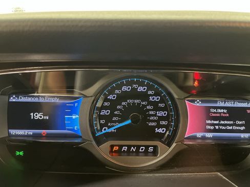 Used 2017 Ford Taurus Limited FWD image 17