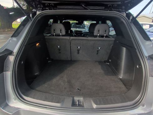 Used 2021 Chevrolet TrailBlazer RS w/ Technology Package FWD image 23