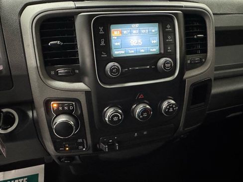 Used 2017 RAM 1500 Express w/ Black Ram 1500 Express Group image 17