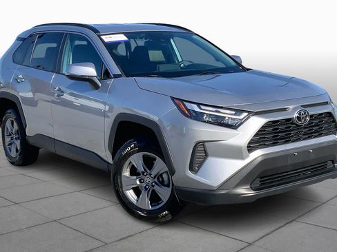 Used 2024 Toyota RAV4 XLE image 2