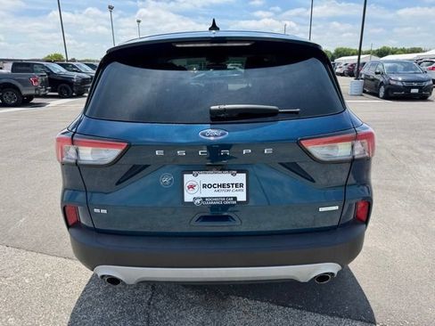 Used 2020 Ford Escape SE FWD image 38