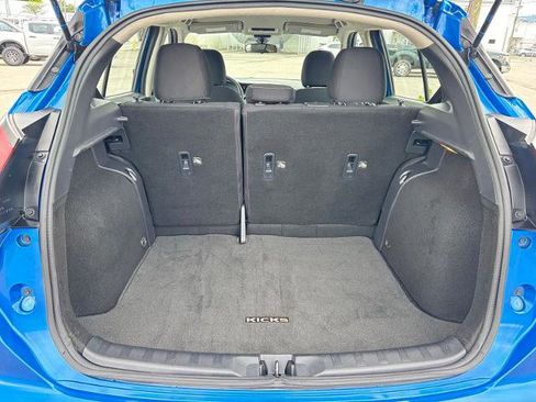 Used 2021 Nissan Kicks S FWD image 18