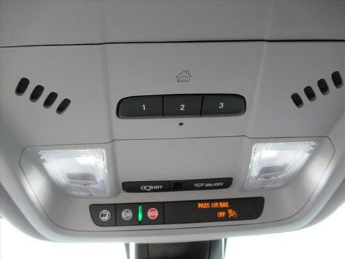 Used 2024 Chevrolet Blazer LT w/ Convenience Package FWD image 27