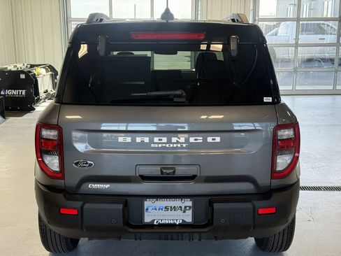Used 2025 Ford Bronco Sport Outer Banks image 4