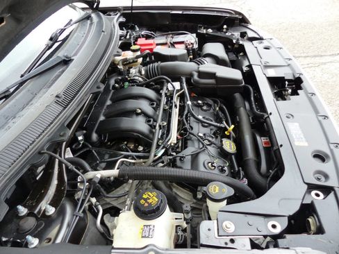 Used 2018 Ford Flex SEL w/ Equipment Group 202A image 33