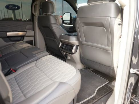 Used 2026 Ford F250 Platinum w/ Platinum Plus Package AWD/4WD image 15