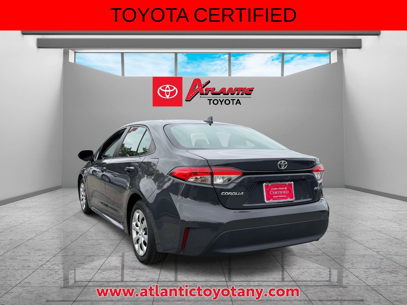 Certified 2024 Toyota Corolla LE FWD image 5