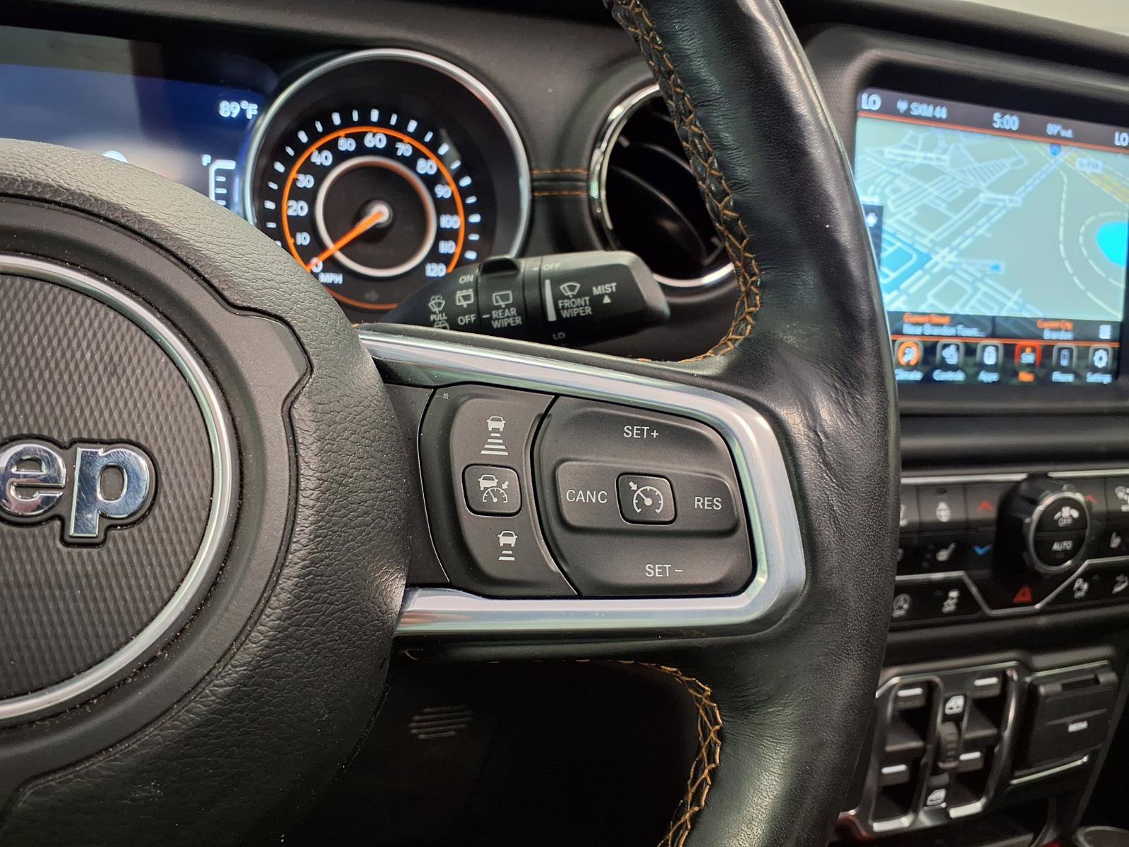 Used 2021 Jeep Wrangler Unlimited Sahara AWD/4WD image 30