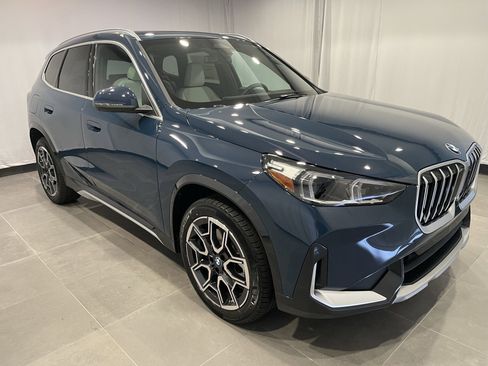 New 2026 BMW X1 xDrive28i w/ Technology Package image 3