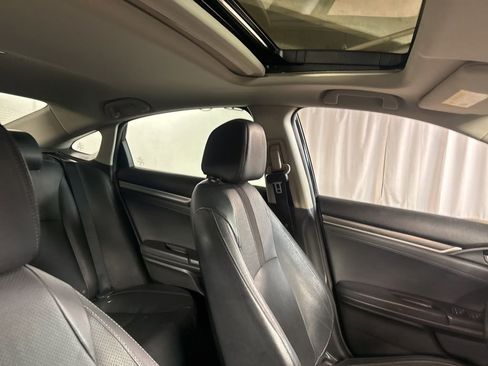 Used 2021 Honda Civic EX-L image 8