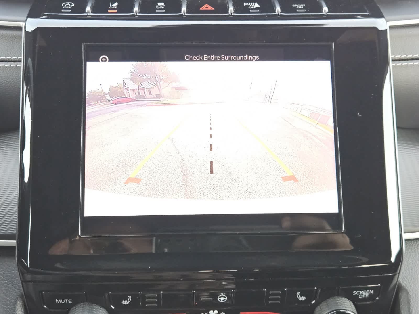 Used 2025 Jeep Grand Cherokee L Altitude RWD image 16