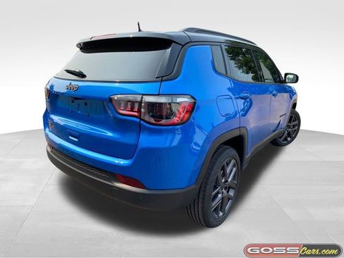 New 2025 Jeep Compass Limited w/ Sun & Sound Group image 3