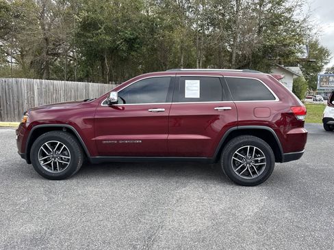 Used 2019 Jeep Grand Cherokee Limited image 2