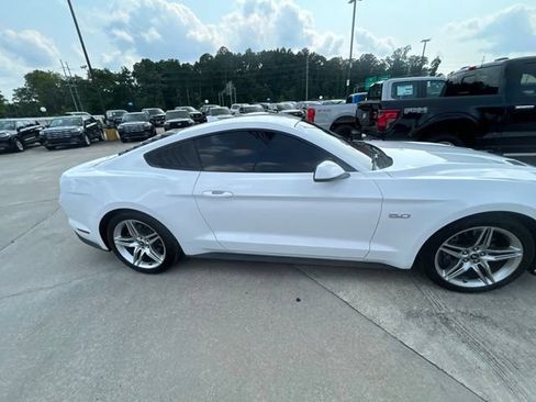 Used 2020 Ford Mustang GT Premium w/ GT Performance Package RWD image 34